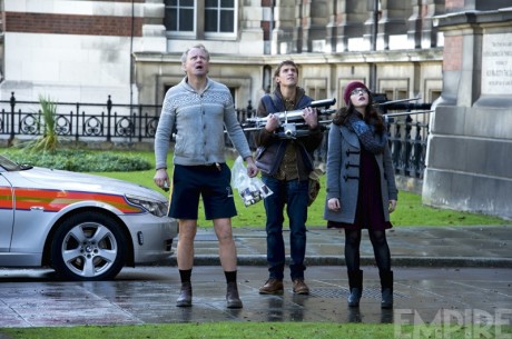 Thor - The Dark World - Kat Dennings e Stellan Skarsgård